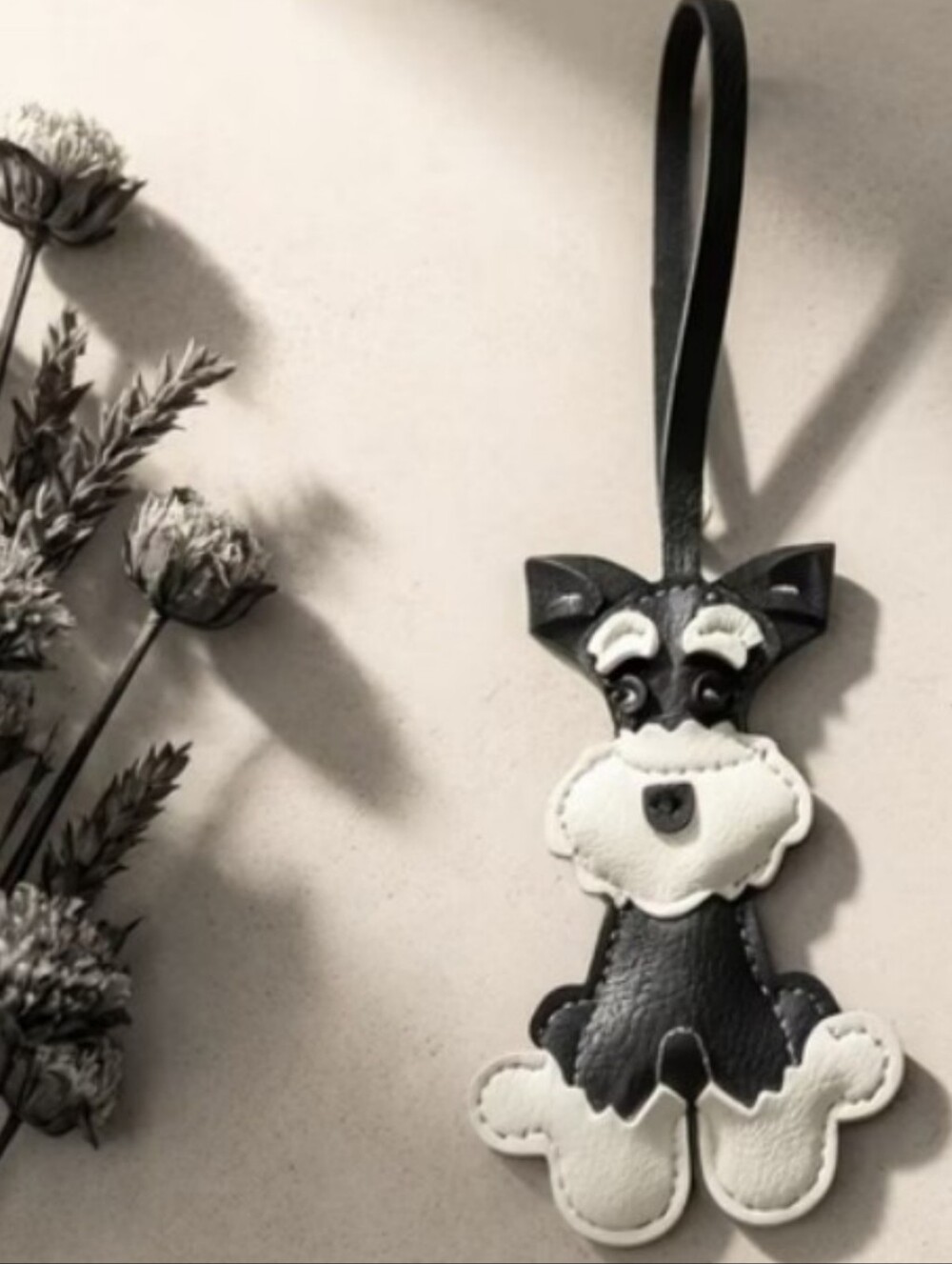 Adorable Dog Charm Handbag Accessory - Picture 3 of 4